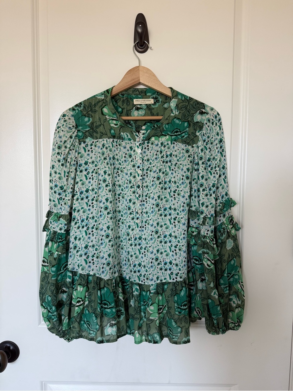 Spell & The Gypsy Green Floral Mixed Print Pintuck Boho Blouse Size XS